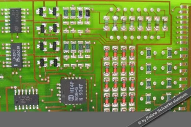 Platine einer binären Ein und Ausgabeeinheit