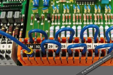 Analog / Digital Auswertung für den Einbau in einem Industrieschaltschrank